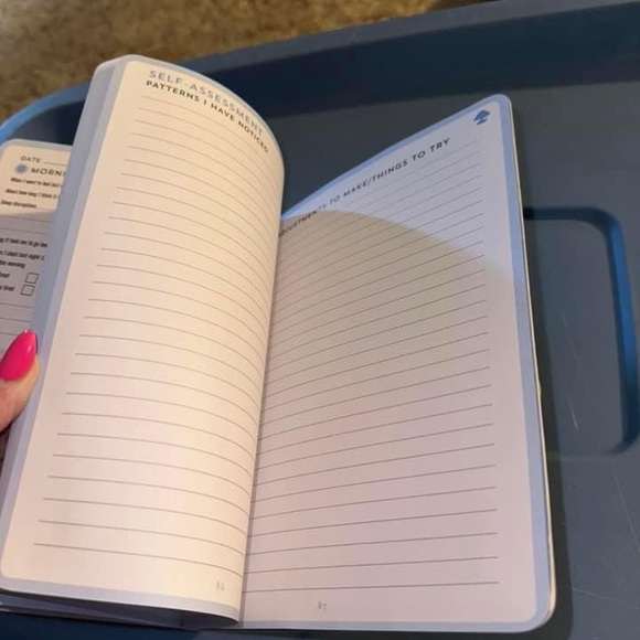 Log book - Picture 4 of 5